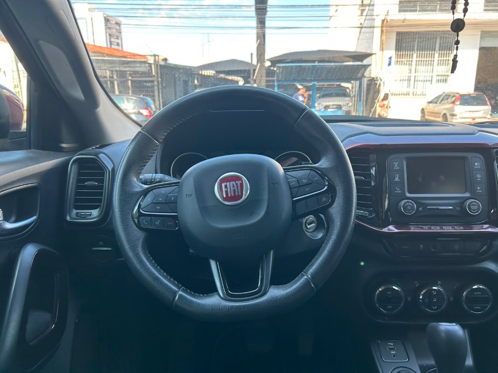 Toro Freedom 1.8 16V Flex Aut. — foto 5