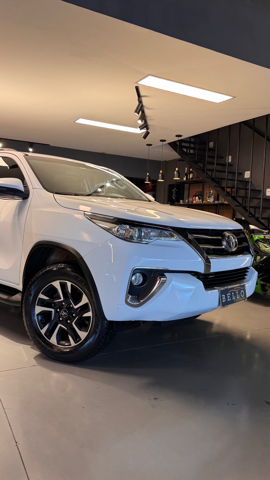Hilux SW4 SRV 4x2 2.7 Flex 16V Aut. — foto 9