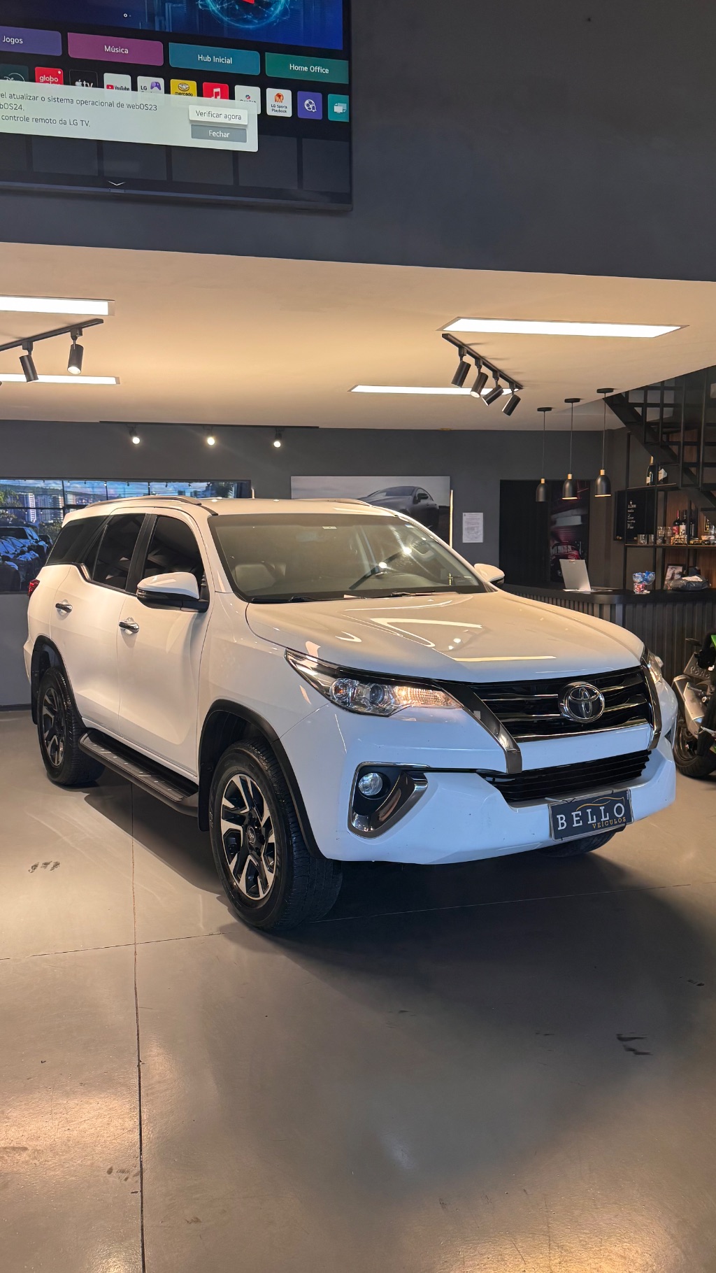 Hilux SW4 SRV 4x2 2.7 Flex 16V Aut. — foto 11