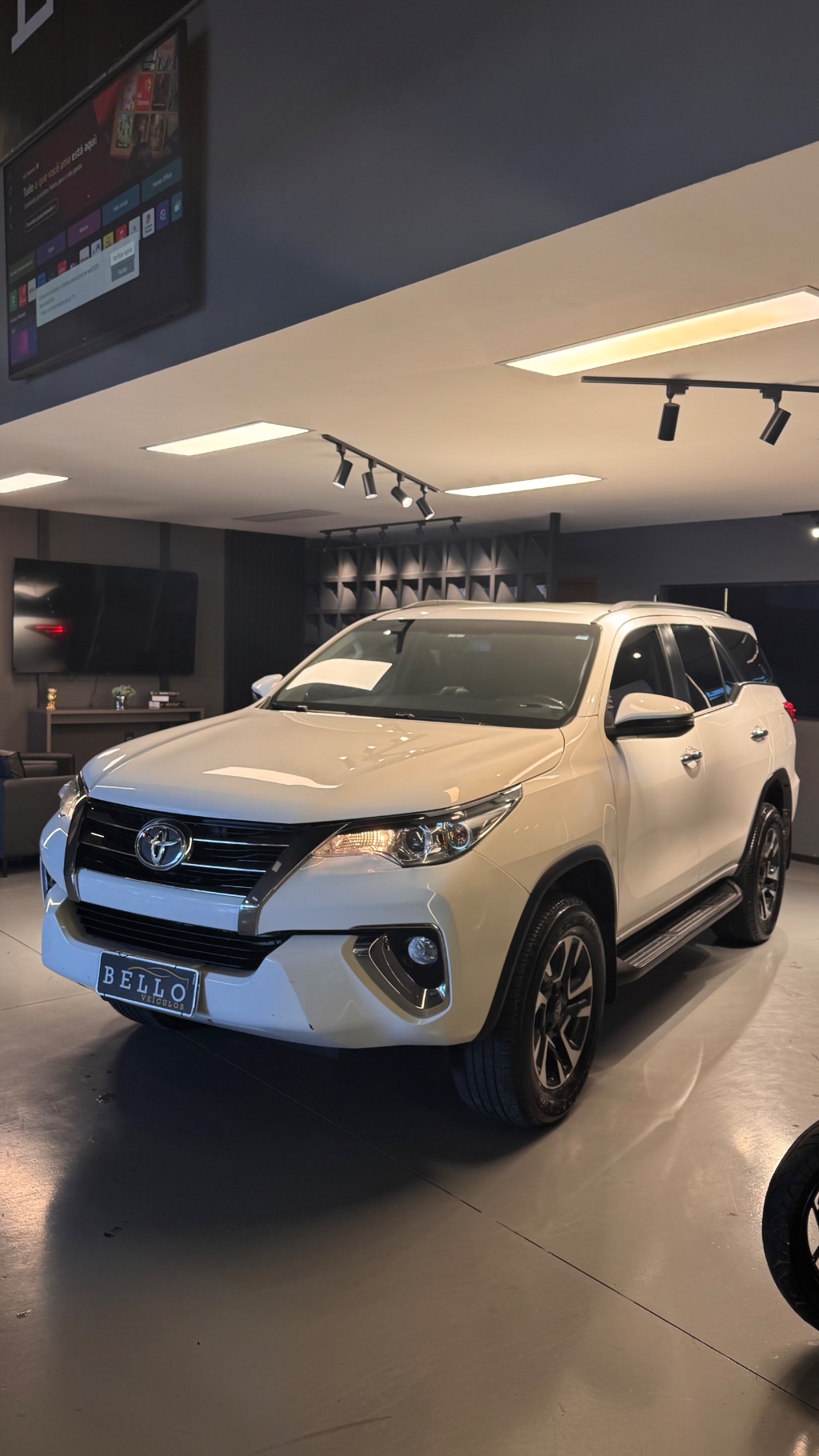 Hilux SW4 SRV 4x2 2.7 Flex 16V Aut. — foto 4