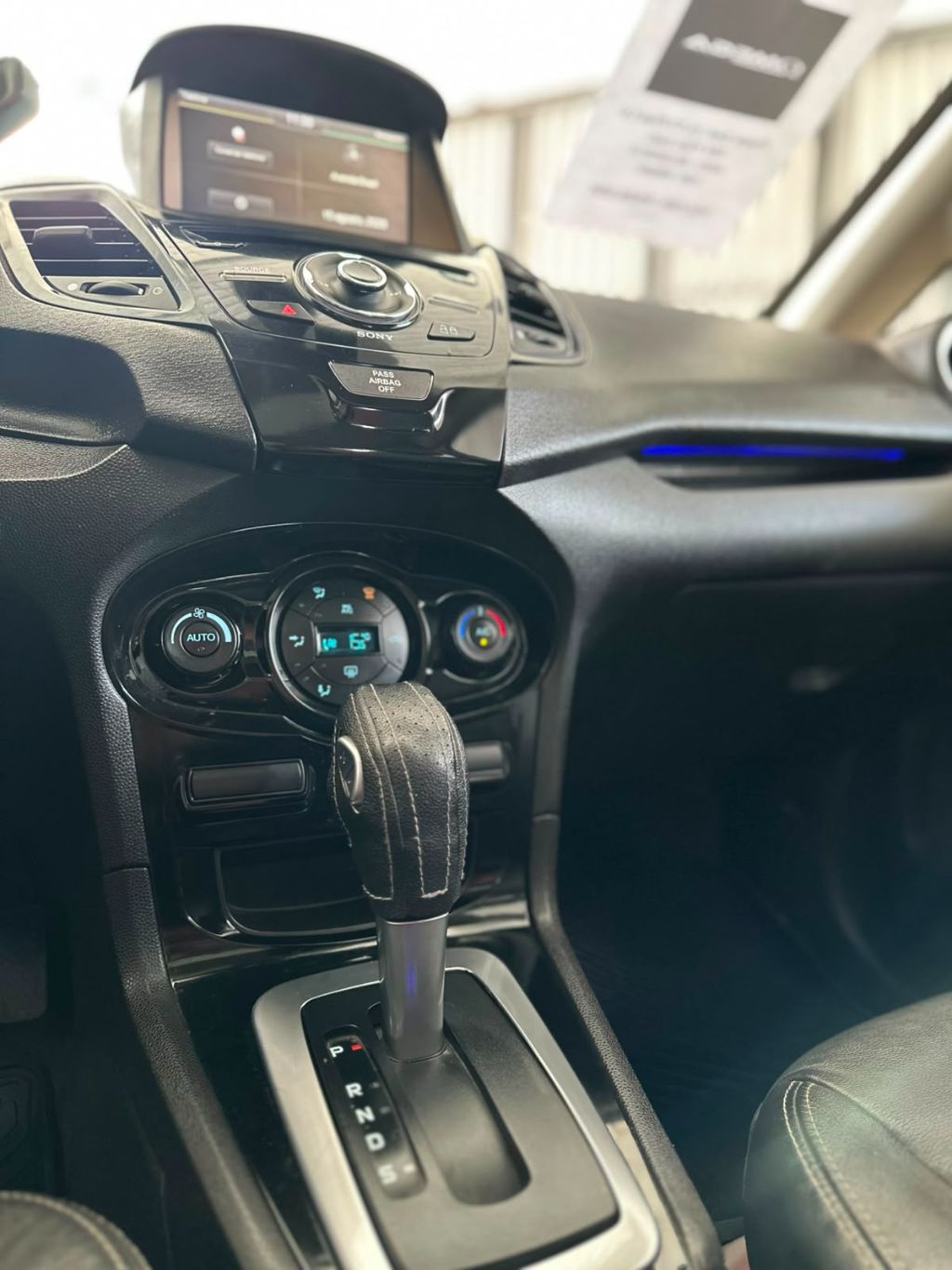 Fiesta Sed. TI./TI.Plus1.6 16V Flex Aut. — foto 5