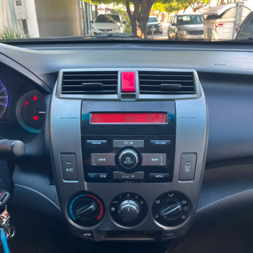 CITY Sedan LX 1.5 Flex 16V 4p Aut. — foto 12