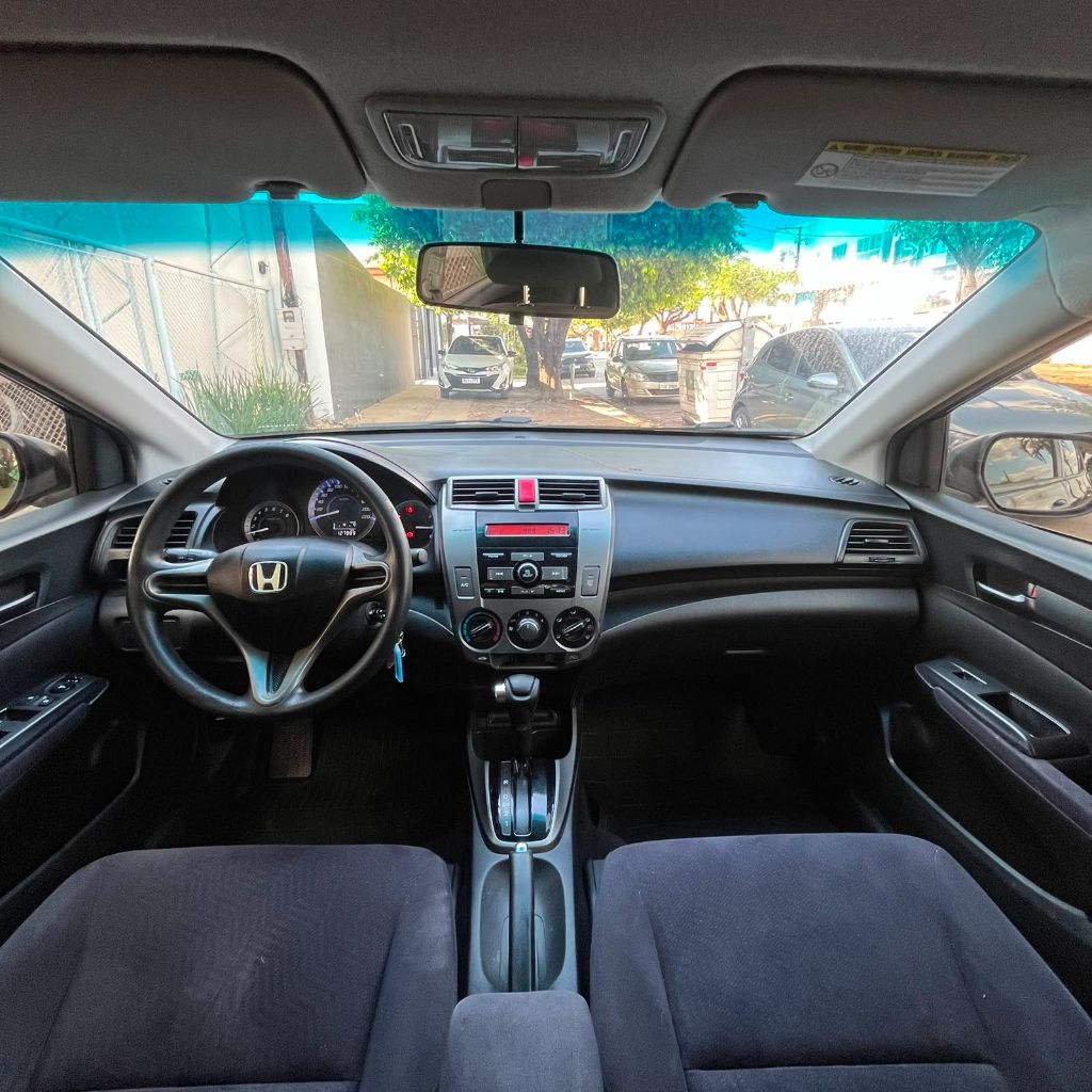 CITY Sedan LX 1.5 Flex 16V 4p Aut. — foto 8