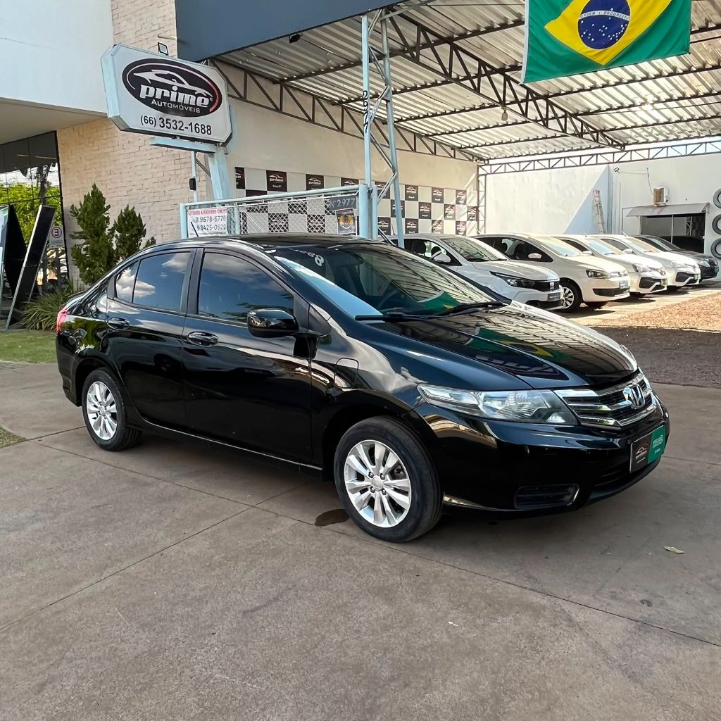 CITY Sedan LX 1.5 Flex 16V 4p Aut. — foto 1