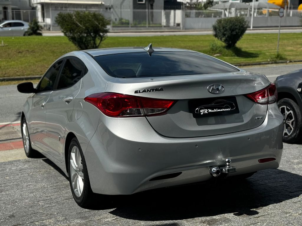 Elantra GLS 1.8 16V Aut. — foto 4