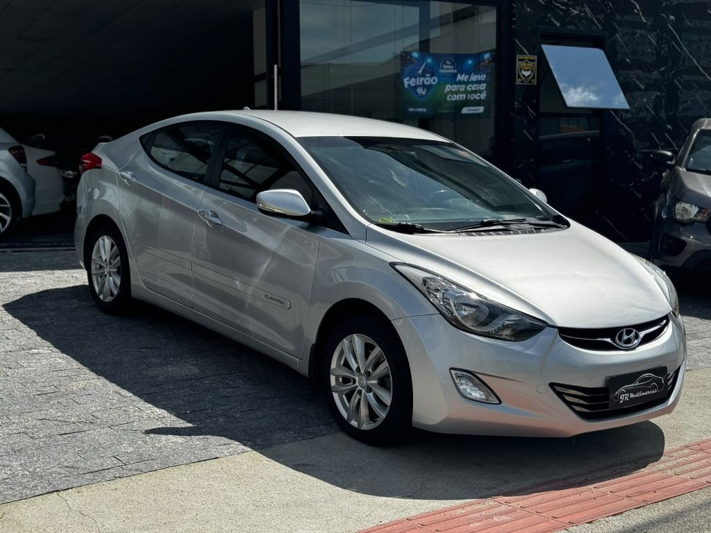 Elantra GLS 1.8 16V Aut. — foto 3