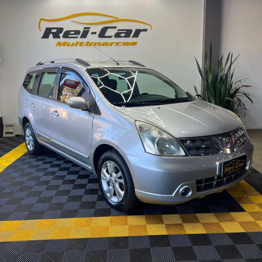 LIVINA GRAND SL 1.8 16V Flex Fuel Aut. — foto 2