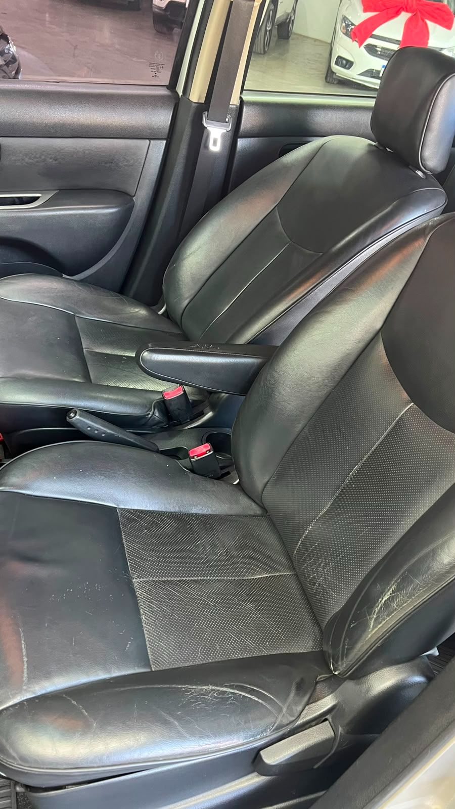 LIVINA GRAND SL 1.8 16V Flex Fuel Aut. — foto 6