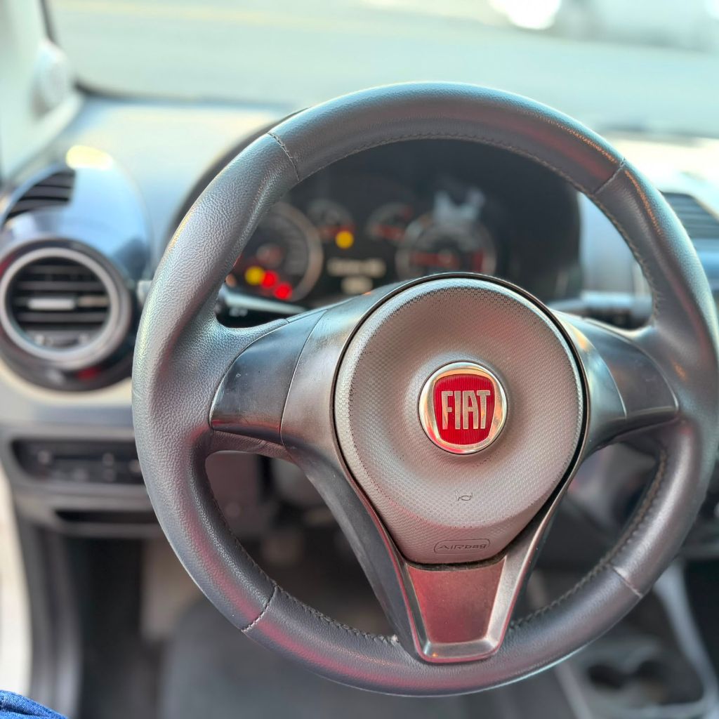 Grand Siena ATTRAC. 1.4 EVO F.Flex 8V — foto 11