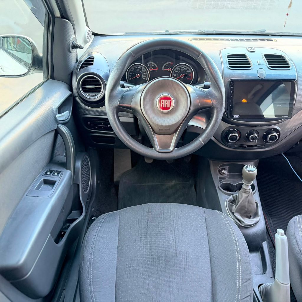 Grand Siena ATTRAC. 1.4 EVO F.Flex 8V — foto 10