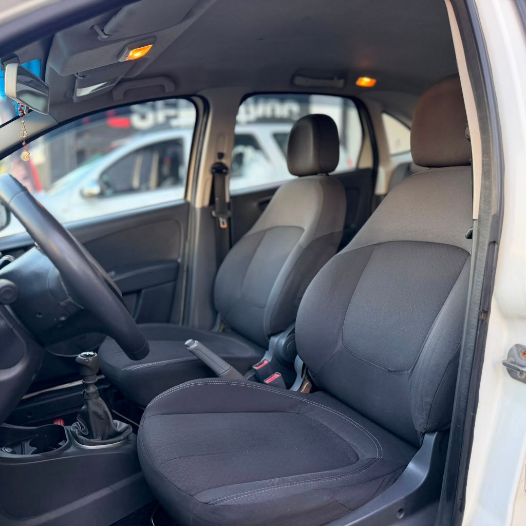 Grand Siena ATTRAC. 1.4 EVO F.Flex 8V — foto 16