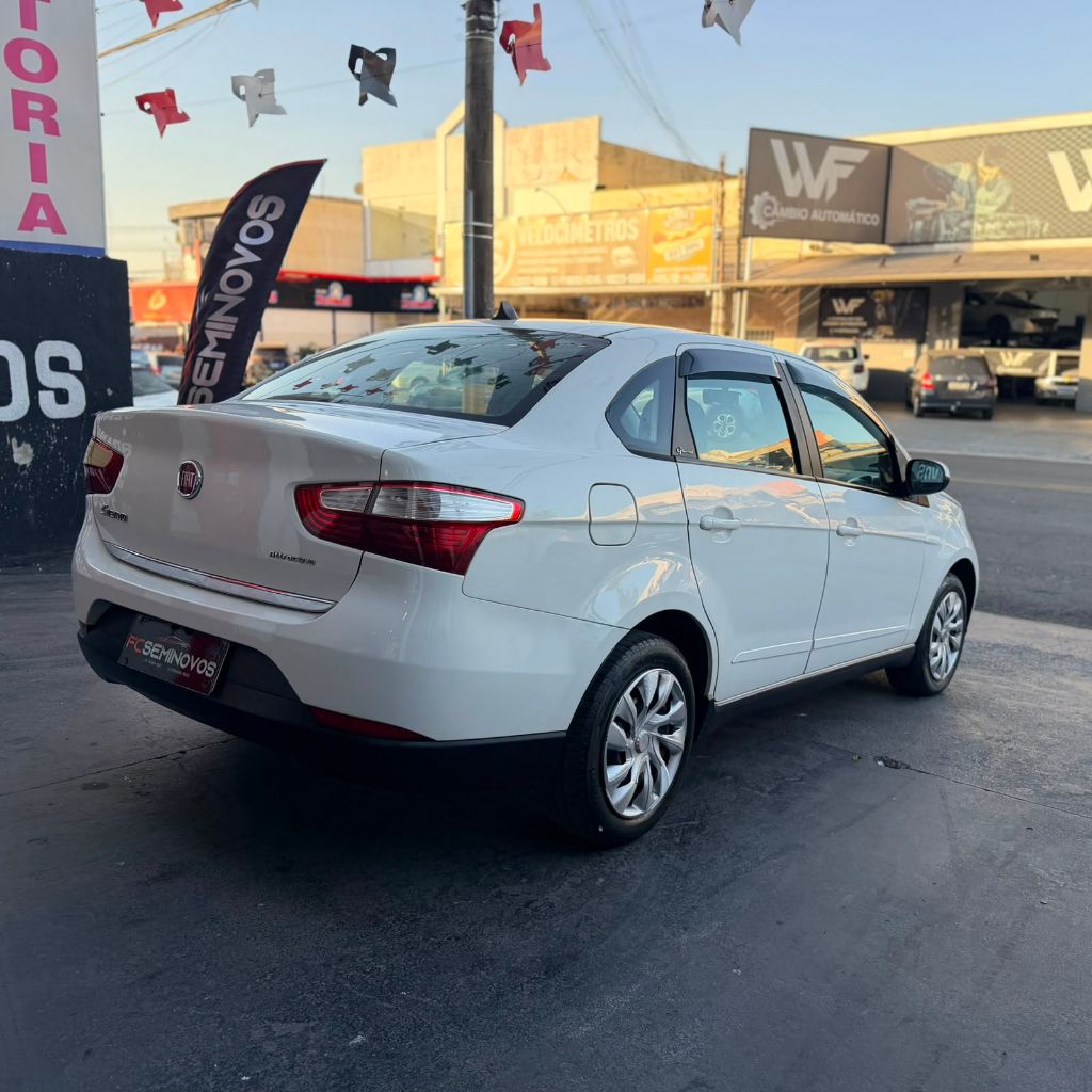 Grand Siena ATTRAC. 1.4 EVO F.Flex 8V — foto 5