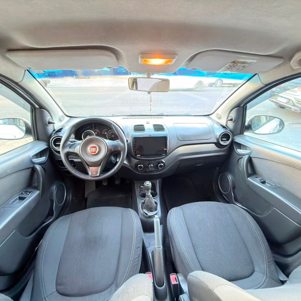 Grand Siena ATTRAC. 1.4 EVO F.Flex 8V — foto 15