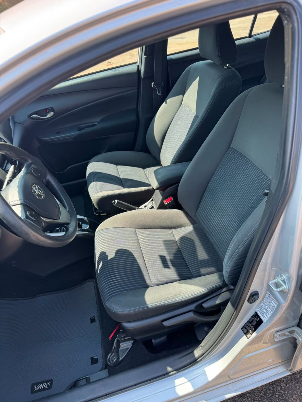 YARIS XL 1.3 Flex 16V 5p Aut. — foto 7