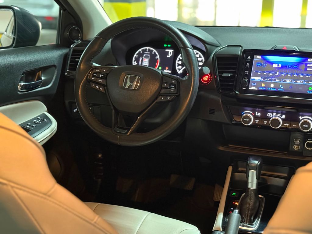 CITY Sedan Touring 1.5 Flex 16V 4p Aut. — foto 4