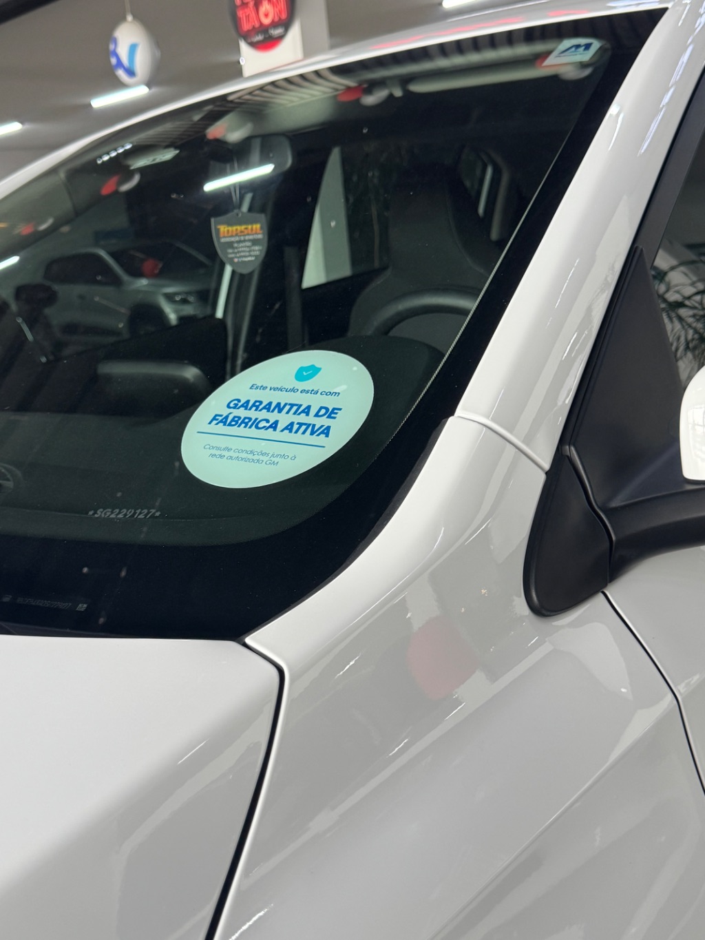 ONIX HATCH LT 1.0 12V Flex 5p Mec. — foto 4