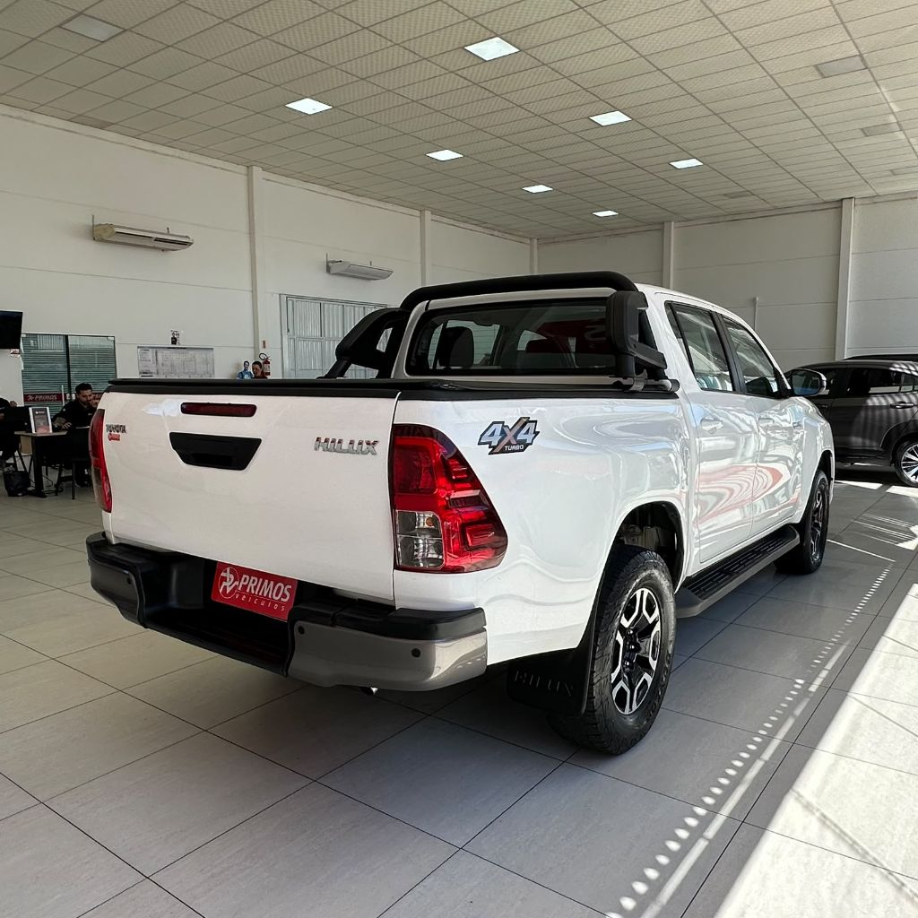 Hilux CD 4x4 2.8 Diesel Mec. - foto 6