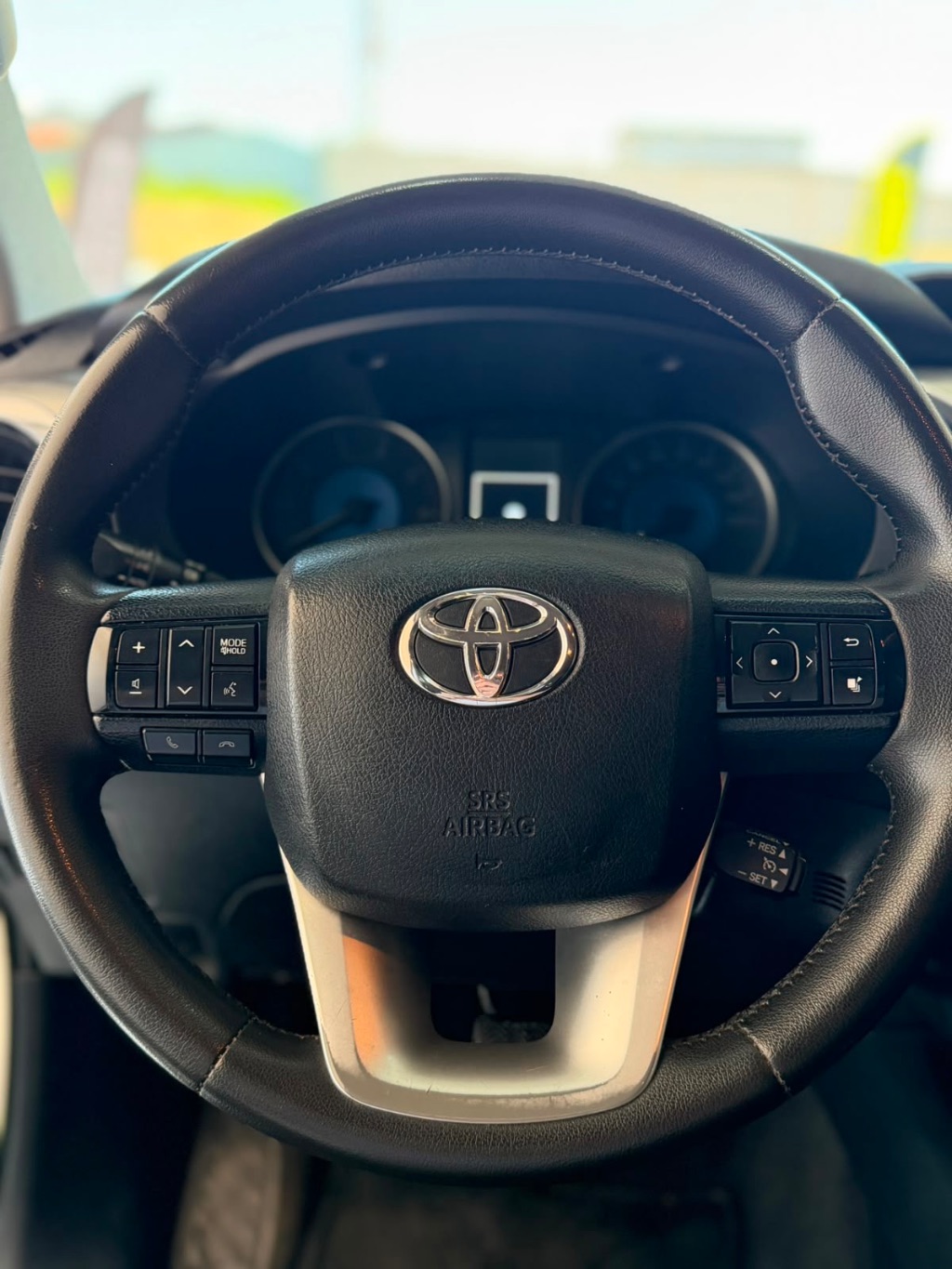 Hilux CD SRX 4x4 2.8 TDI 16V Diesel Aut. — foto 4
