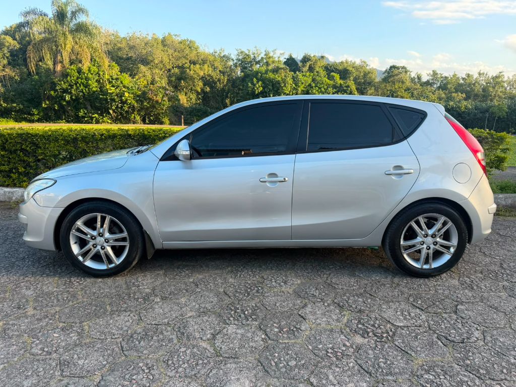 i30 2.0 16V 145cv 5p Aut. — foto 8