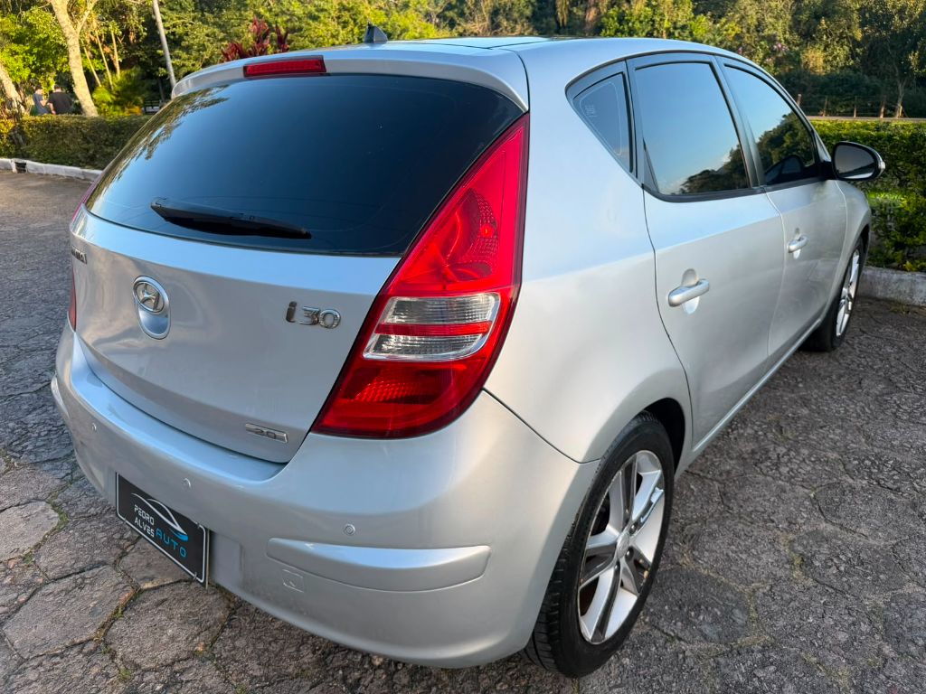 i30 2.0 16V 145cv 5p Aut. — foto 4