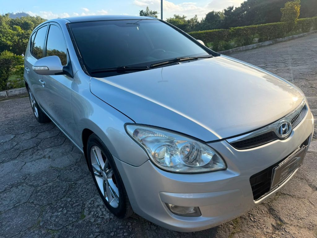 i30 2.0 16V 145cv 5p Aut. — foto 2