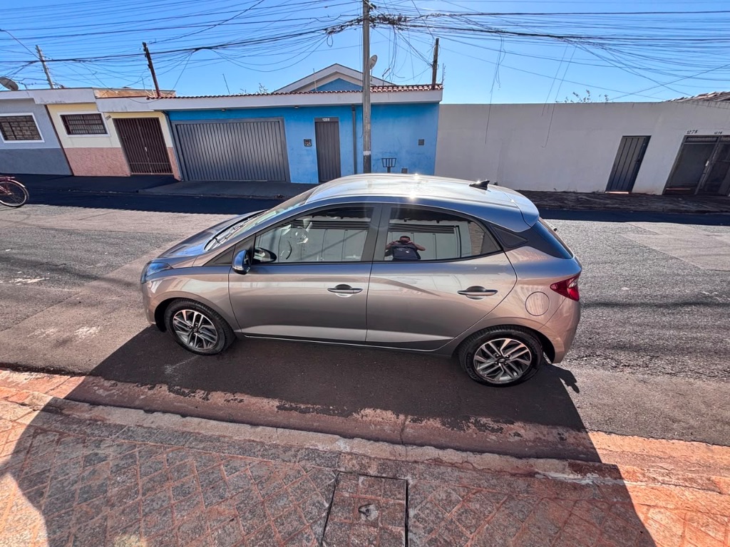 HB20 Evolution 1.0 TB Flex 12V Aut. — foto 2