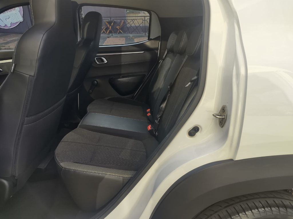 KWID OUTSIDER 1.0 Flex 12V 5p Mec. — foto 7