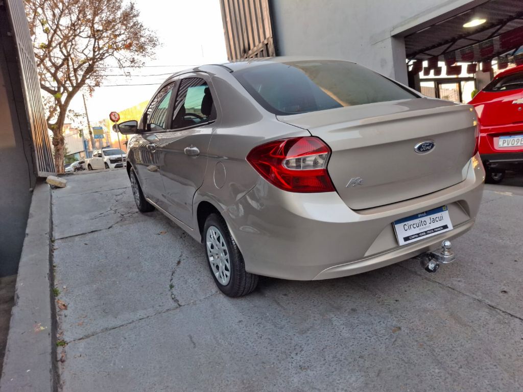 Ka+ Sedan 1.0 SE Flex — foto 12