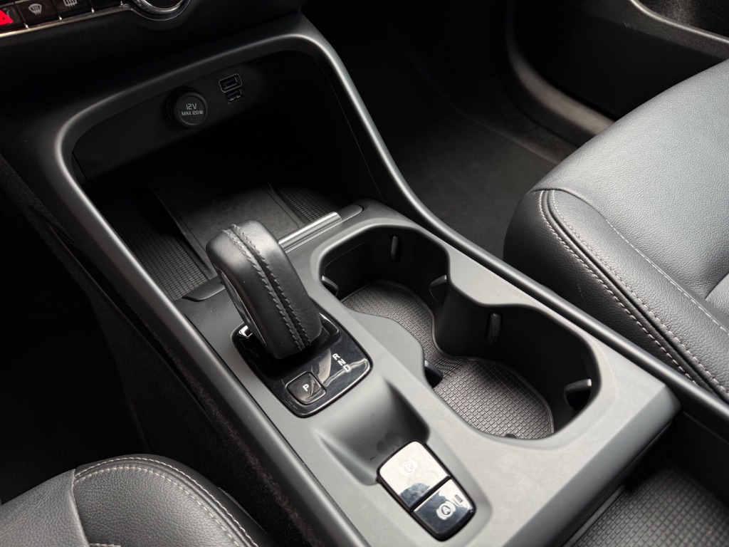 XC 40 T-5 MOMENTUM 1.5 FWD (Híbrido) — foto 13