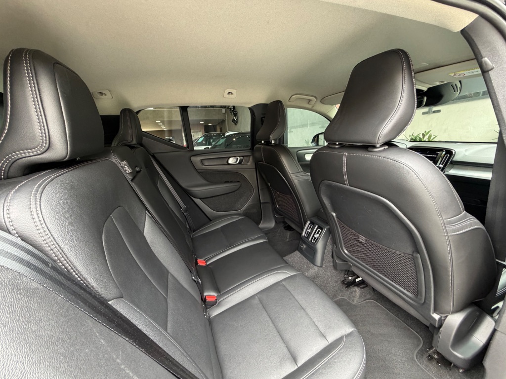 XC 40 T-5 MOMENTUM 1.5 FWD (Híbrido) — foto 8