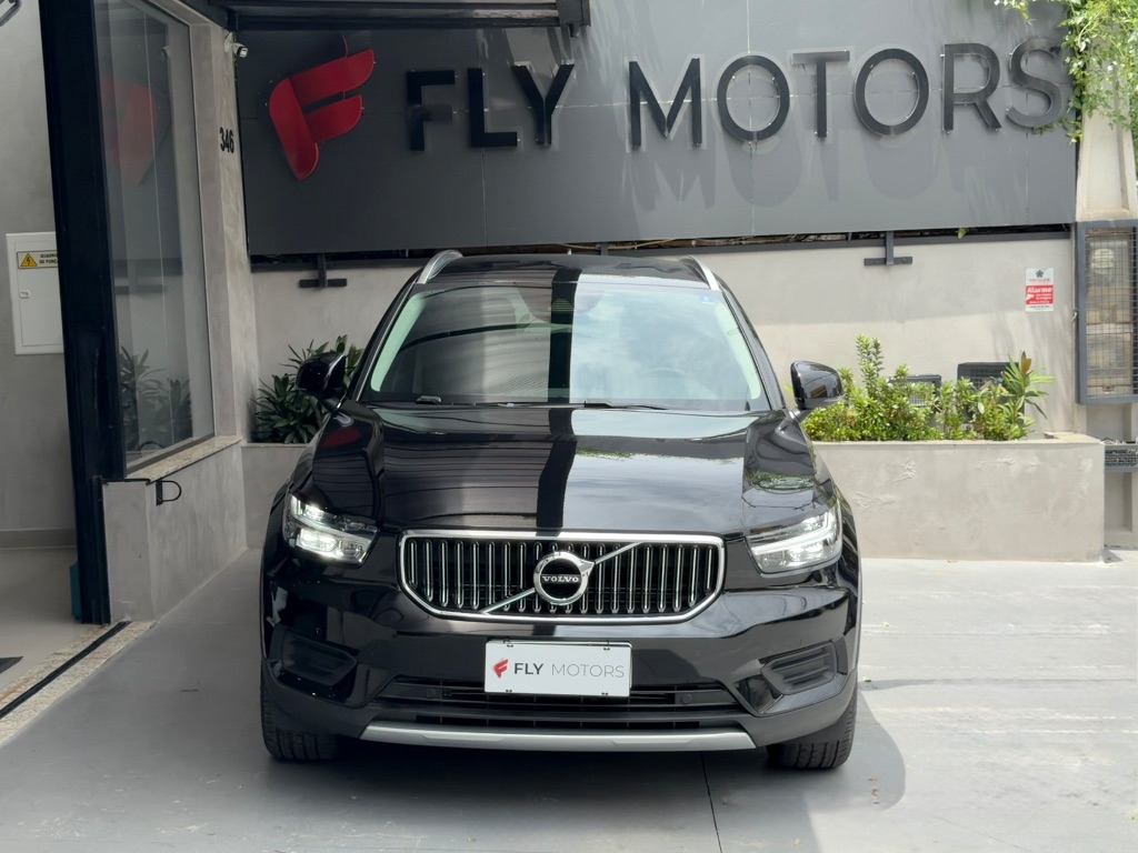 XC 40 T-5 MOMENTUM 1.5 FWD (Híbrido) — foto 3