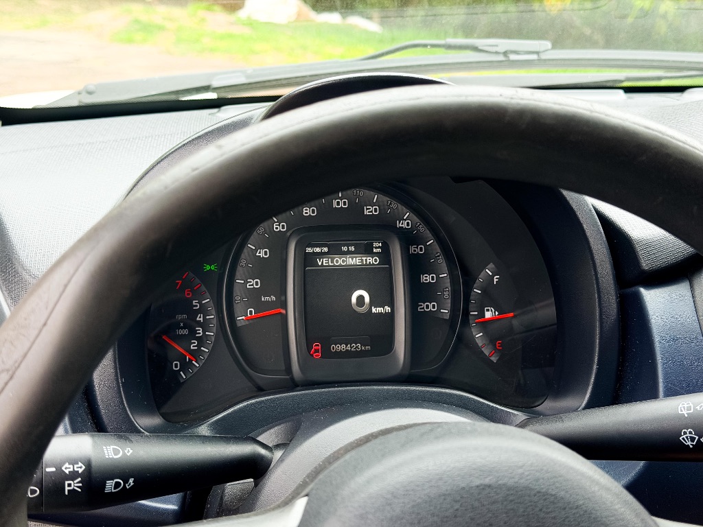 UNO ATTRACTIVE 1.0 Flex 6V 5p — foto 17