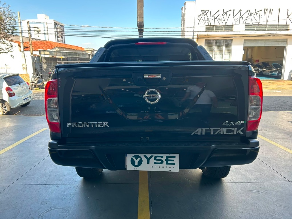 Frontier XE CD 4x4 2.3 Bi-TB Diesel Aut. — foto 6