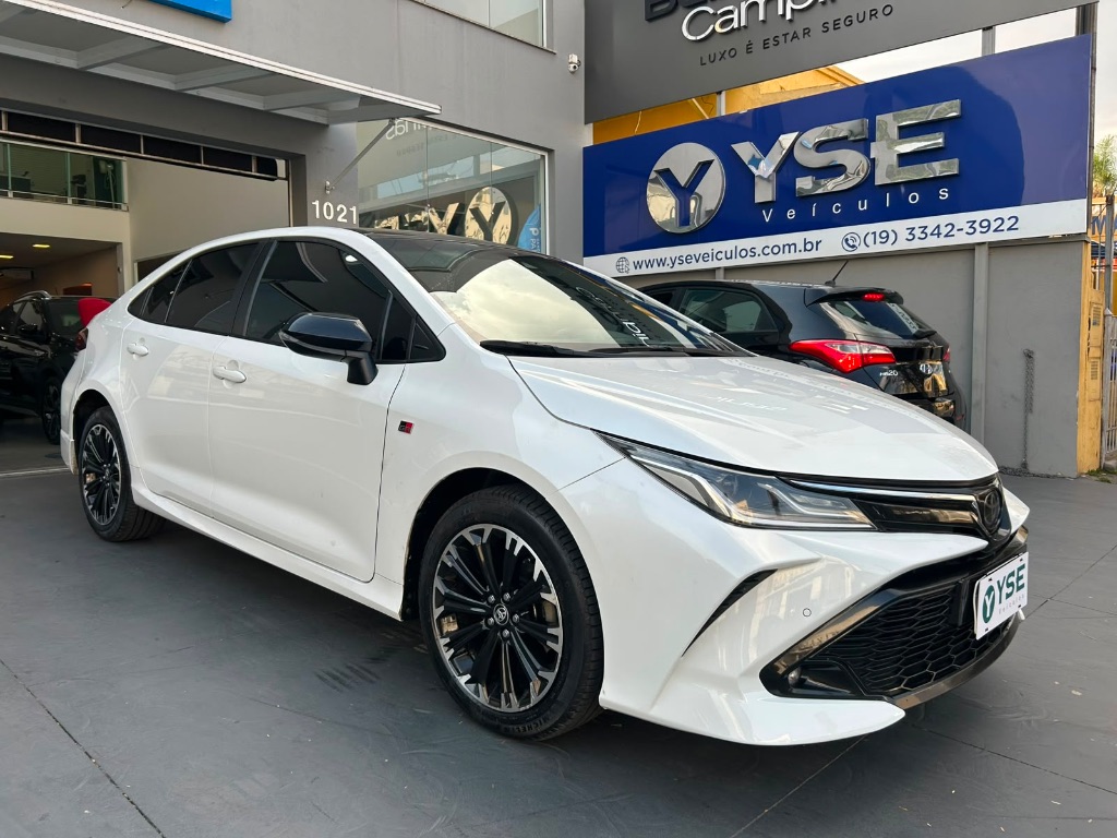 COROLLA GRS — foto 1