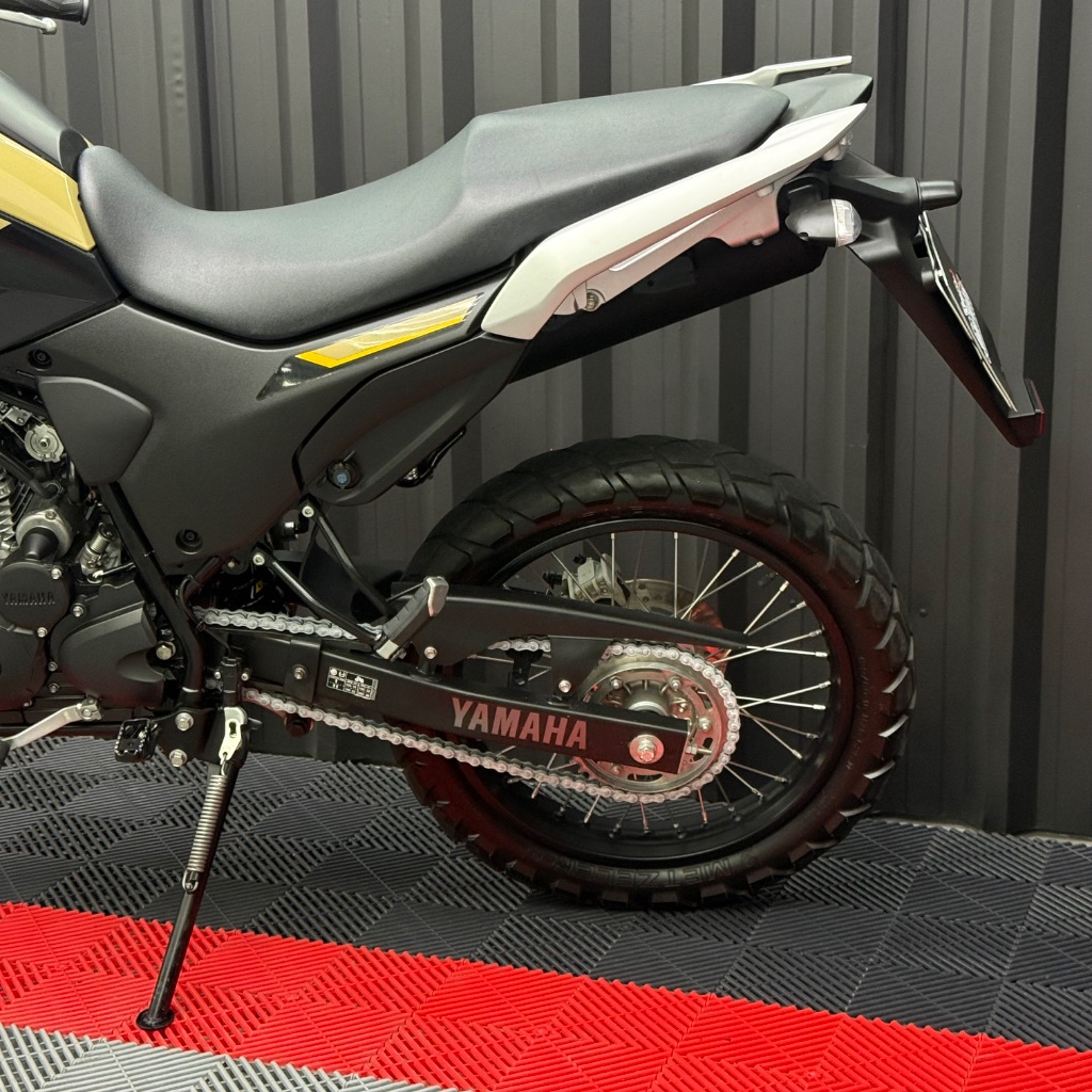 XTZ 250 LANDER  — foto 8
