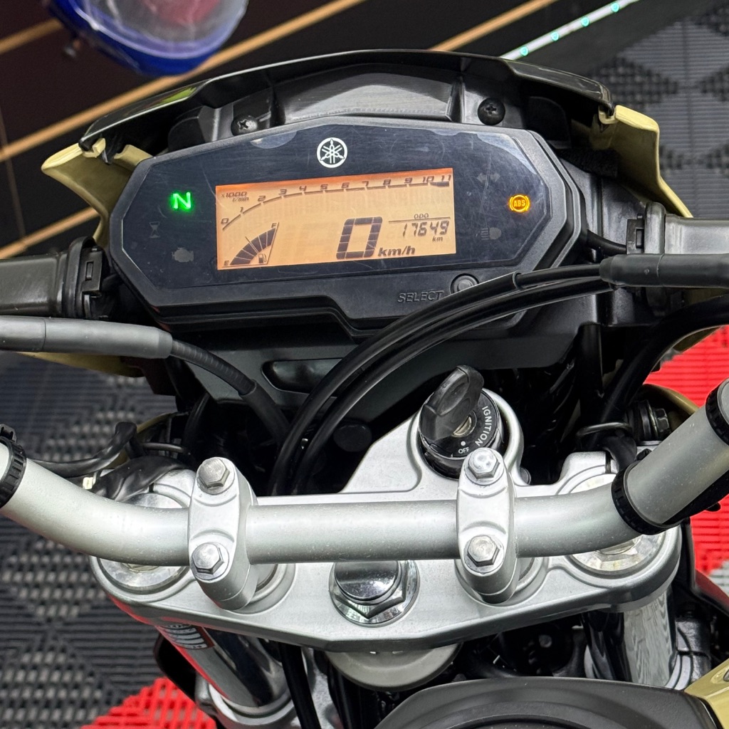 XTZ 250 LANDER  — foto 4