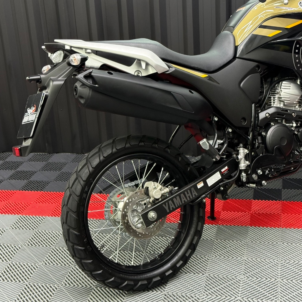 XTZ 250 LANDER  — foto 12