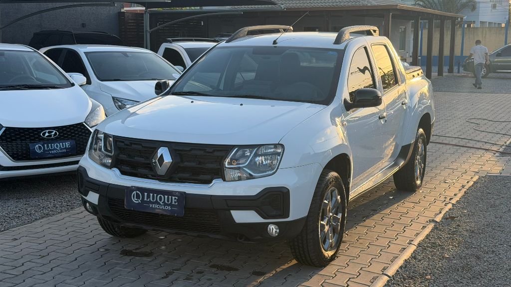 OROCH Intense 1.6 Flex 16V Mec. — foto 1