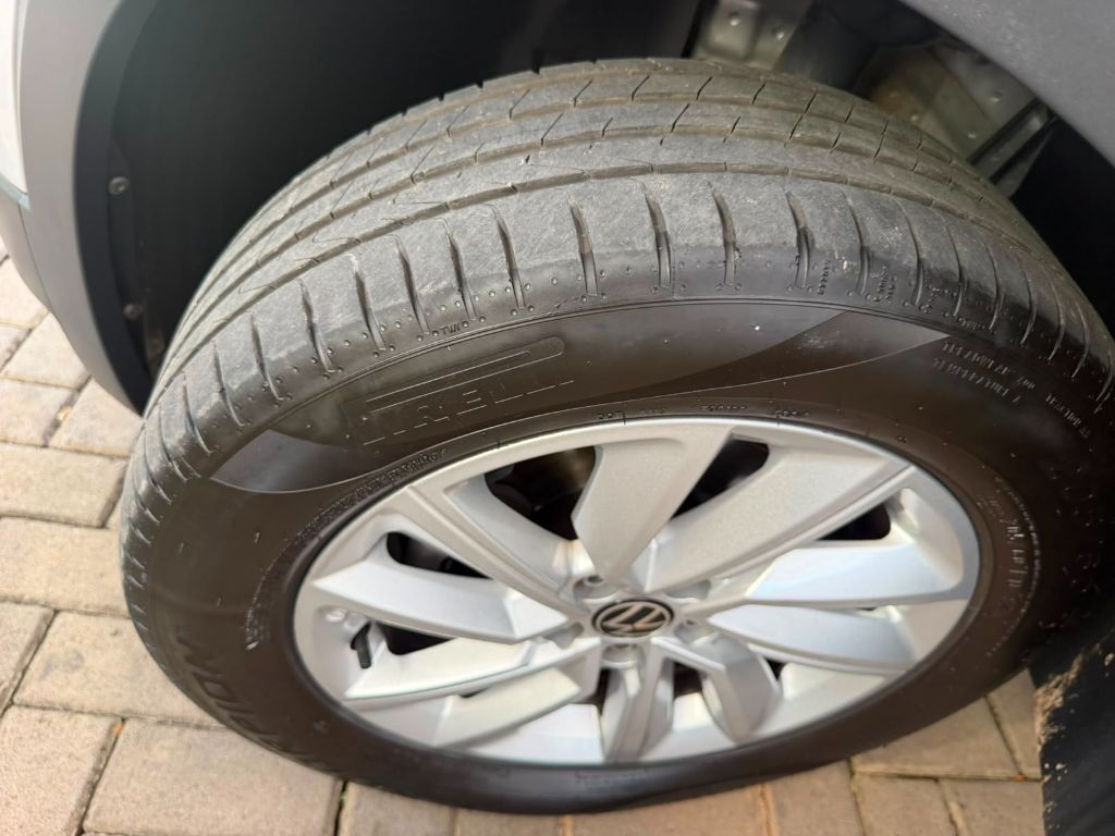 T-Cross 200 TSI 1.0  Flex 12V 5p Aut. — foto 12