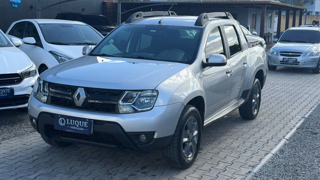 DUSTER OROCH Expression 1.6 Flex 16V Mec — foto 1