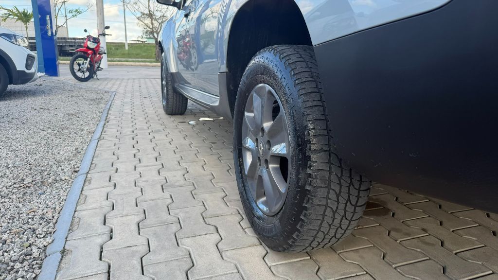 DUSTER OROCH Expression 1.6 Flex 16V Mec — foto 17