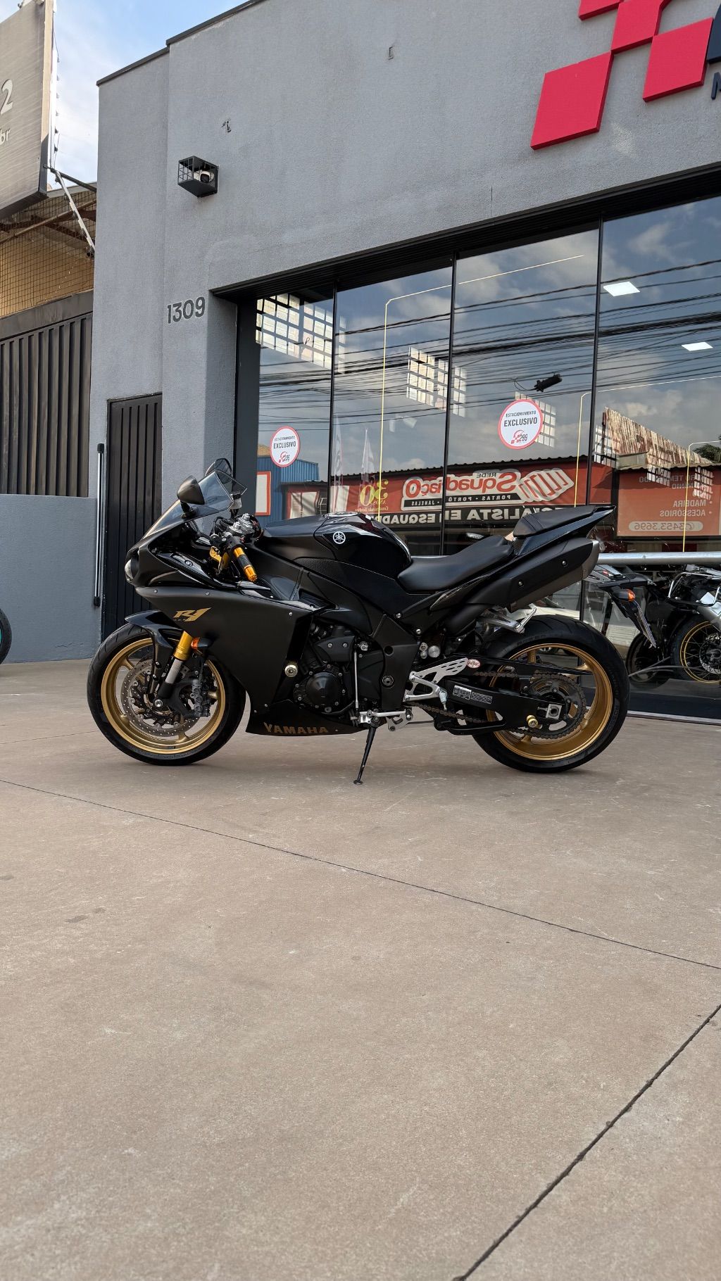 YZF R-1 1000 — foto 5