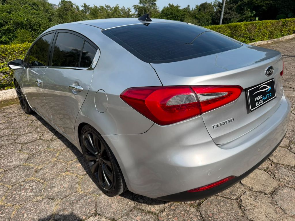 Cerato 1.6 16V  Flex  Aut. — foto 5