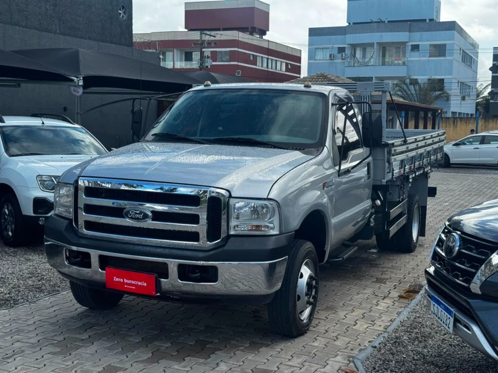 F-4000 4x2 2p (diesel)(E5) — foto 1