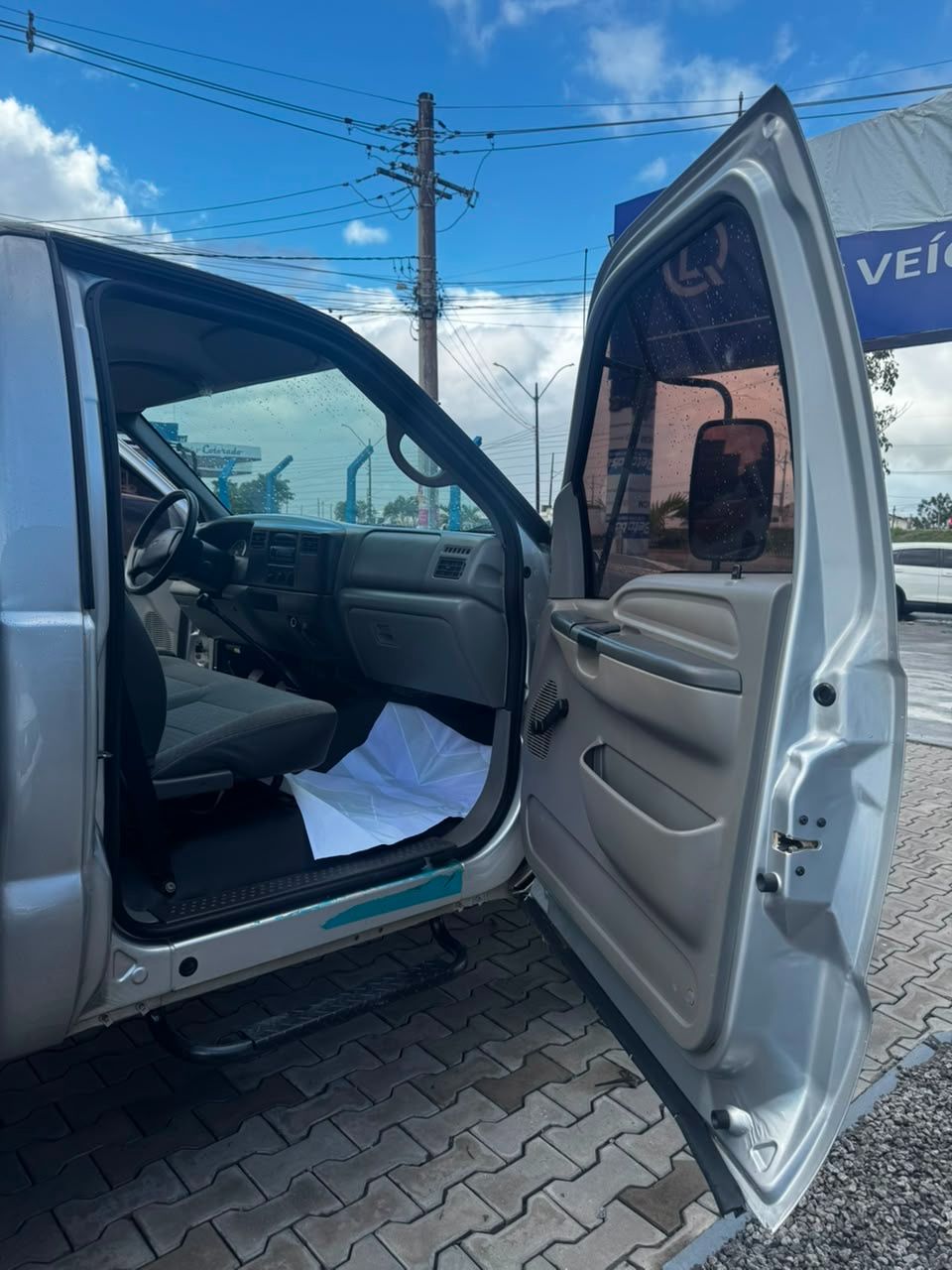 F-4000 4x2 2p (diesel)(E5) — foto 8