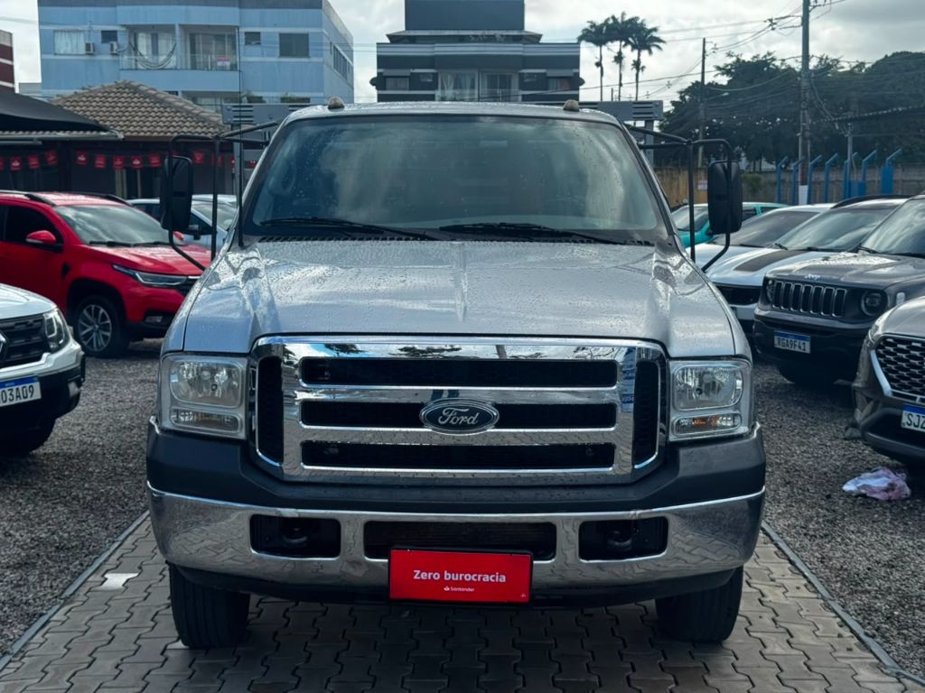 F-4000 4x2 2p (diesel)(E5) — foto 2