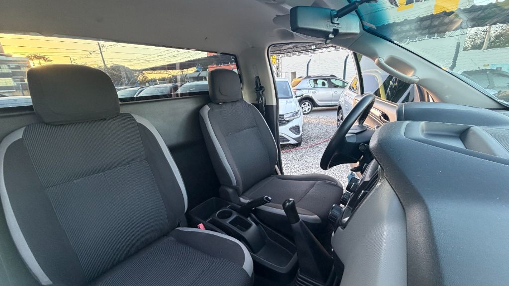 S10 Pick-Up LS 2.8 TDI 4x4 CS Diesel — foto 9