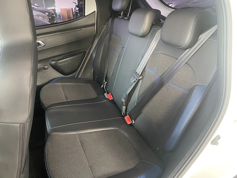 KWID Intense 1.0 Flex 12V 5p Mec. — foto 8