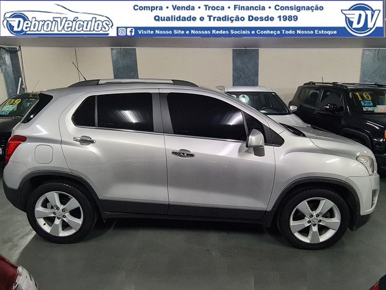 TRACKER LTZ 1.8 16V Flex 4x2 Aut. — foto 14