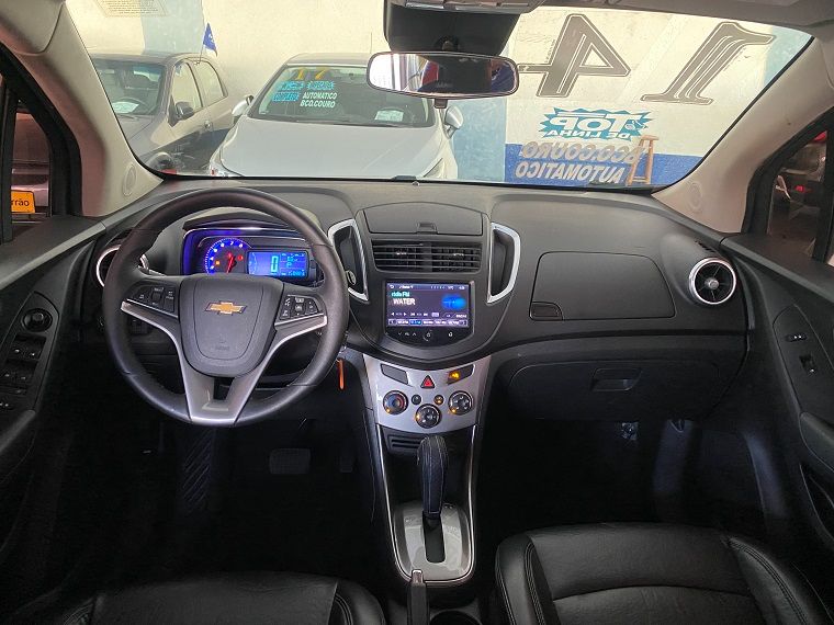 TRACKER LTZ 1.8 16V Flex 4x2 Aut. — foto 5